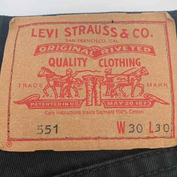 Levi’s 551 Black Denim Button Fly Straight Leg Jeans W30 - Picture 5 of 16
